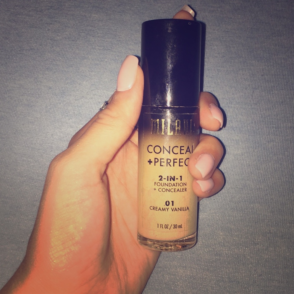 01 light foundation